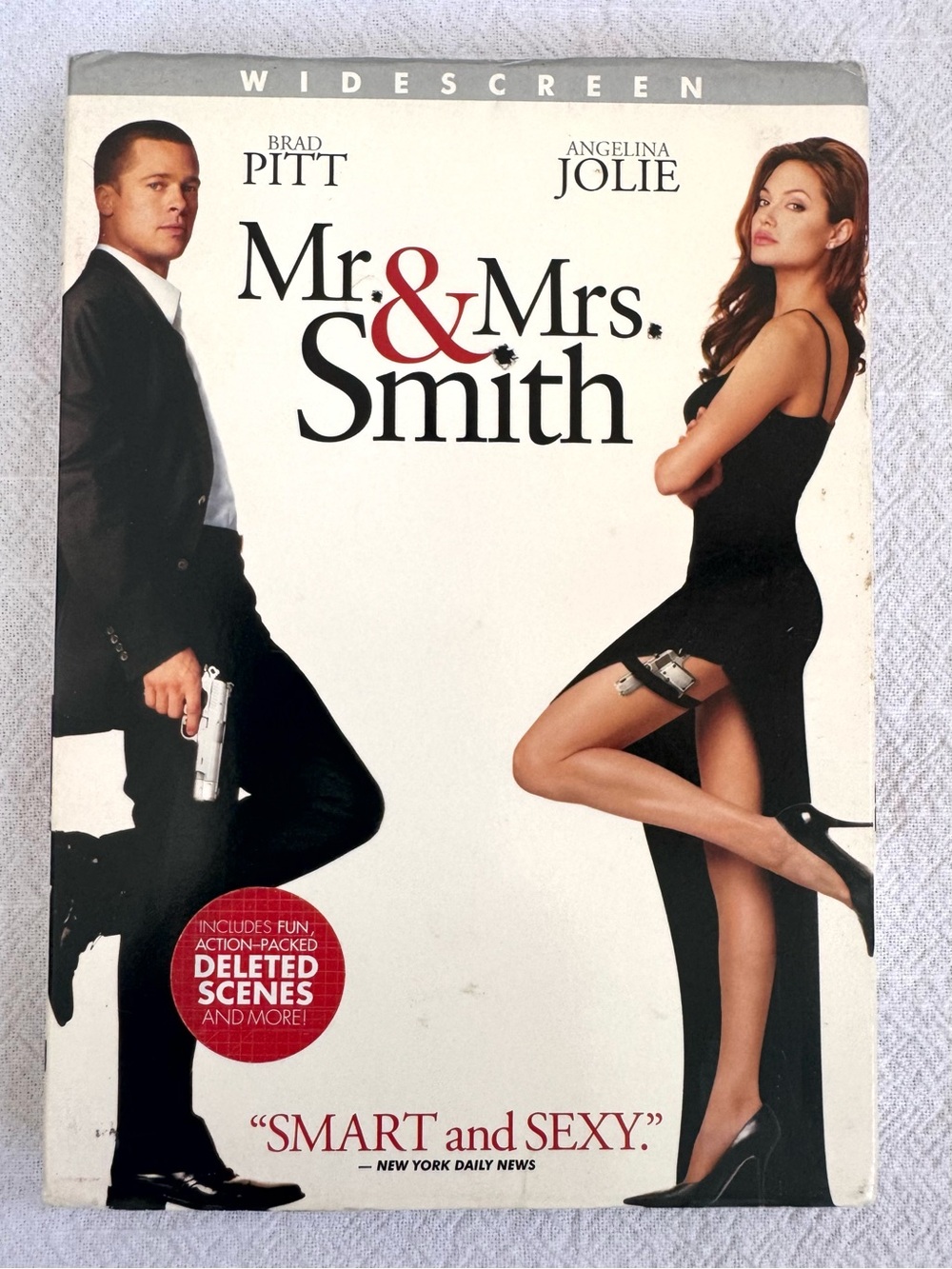 2005 DVD “Mr. & Mrs. Smith.” Widescreen / Special Features. Original Packaging.